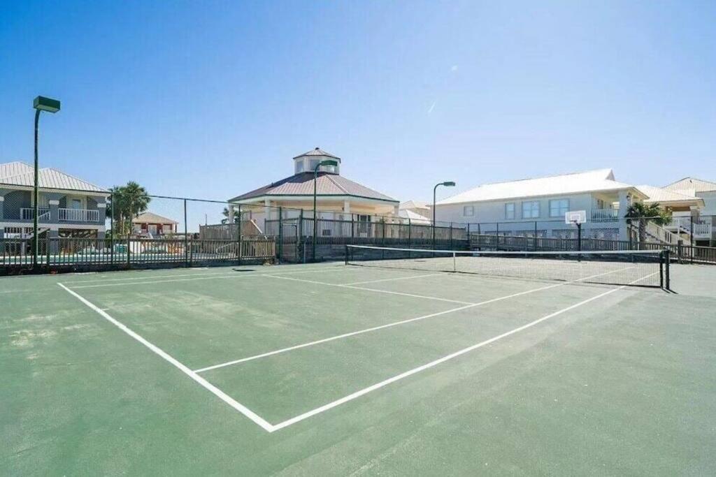 Eye-Catching Property W/ Picturesque Coastal Views 海湾海岸 外观 照片